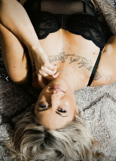 Brandyw322 xxx actress pics