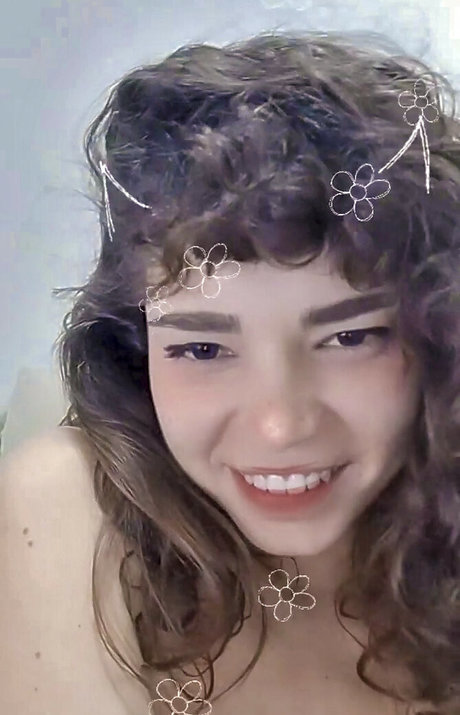 Eylul Su Cuha model sexy gallery