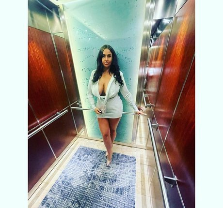 Katrina Louise Paul best actress pics