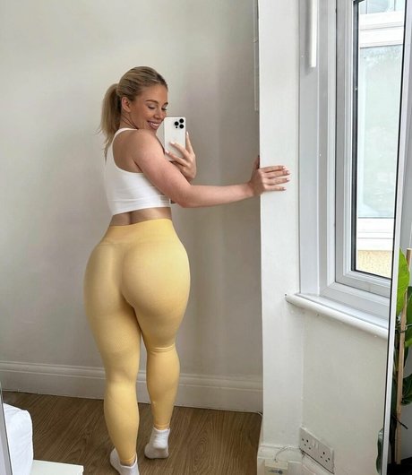 hughesyfit perfect star pic