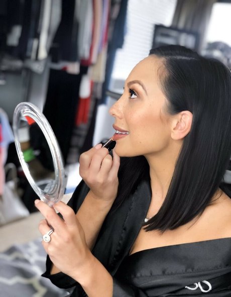 Cheryl Burke free actress pics