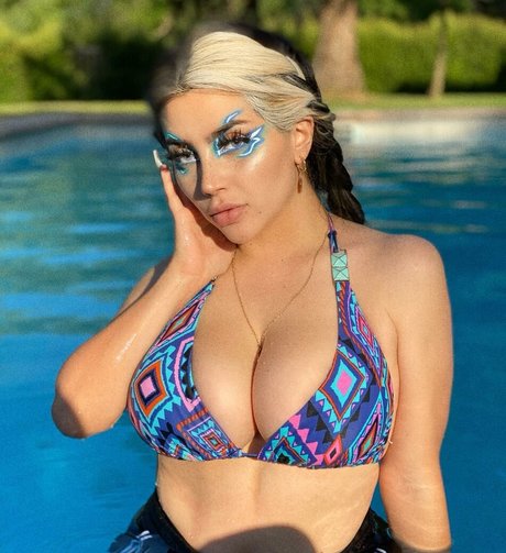 Vai Monroe best pornstar img