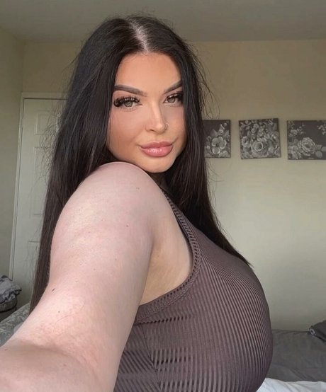 Katie Kerman hd star pic