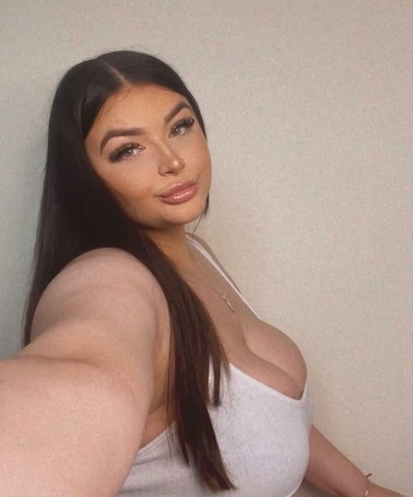 Katie Kerman star hot image