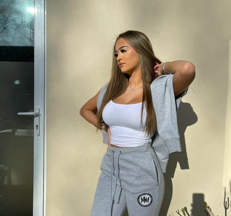 Camille Kathleen Bennetton pornstar nice photos