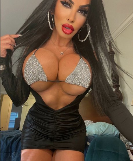 sex scene onlyfans pretty image