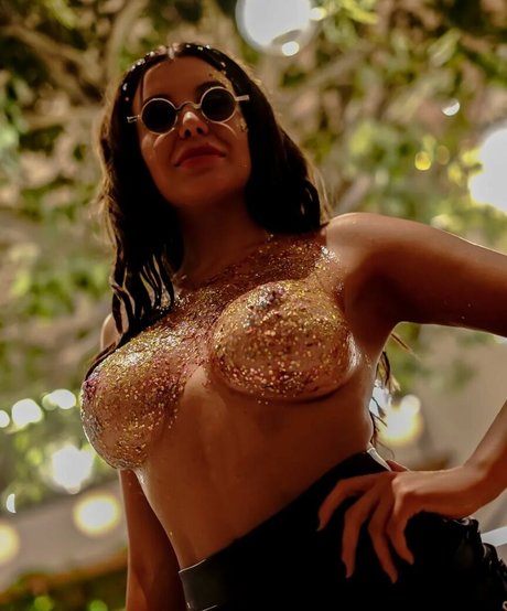 Charlotte Caniggia hot pornstar galleries