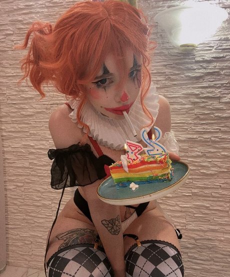 SuiSaiUwU model sexy pics