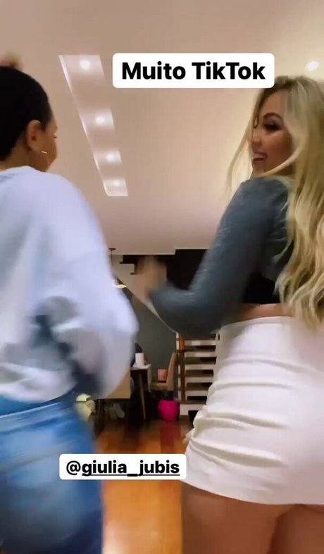 Giulia Porto erotic pornstar photos