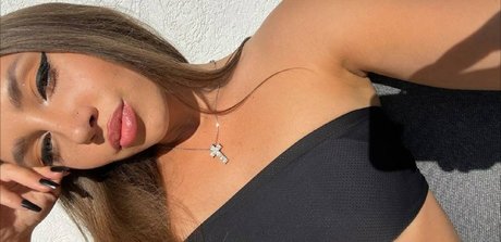 girlfriend onlyfans hot images