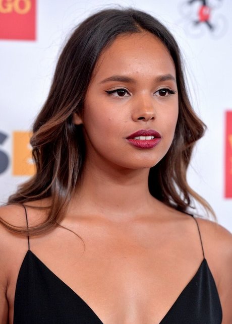 Alisha Boe model nice pictures