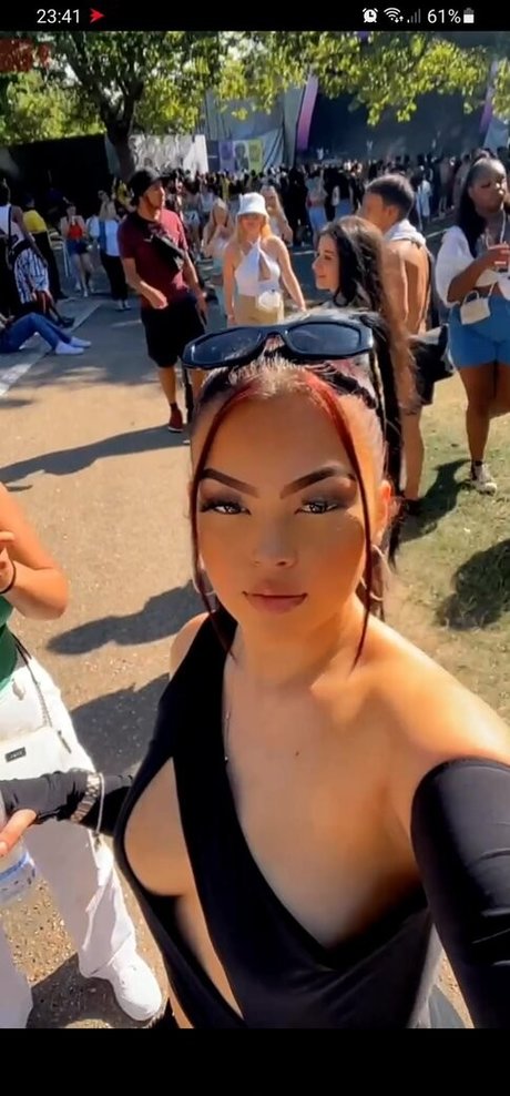 Tian1ch adult actress photos