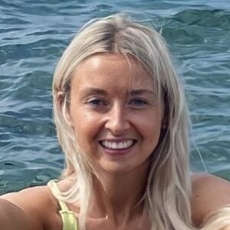 Hannah Davies Golf nudes actress pic