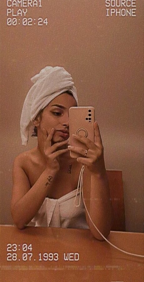 filipabackup high quality model photo