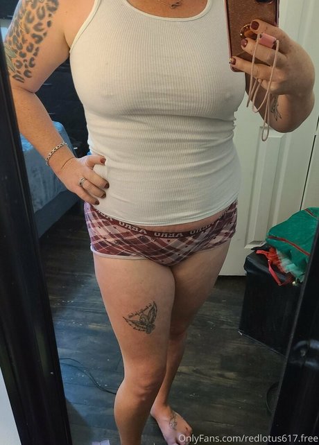 redlotus6170 star erotic pic