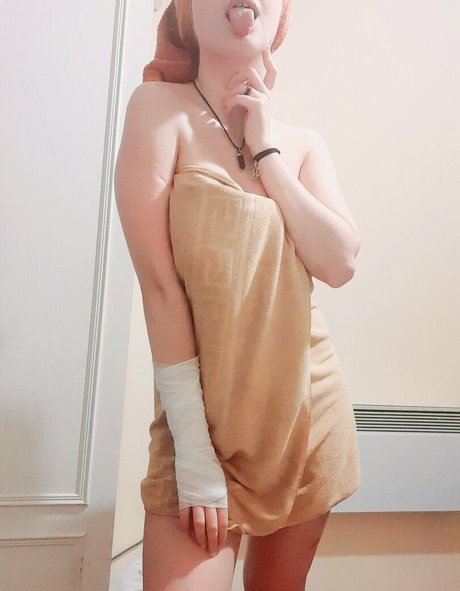 bella ruiz beautiful star photo