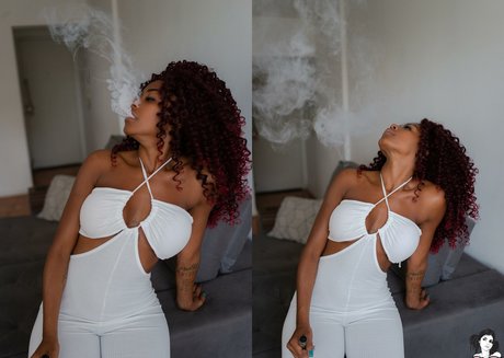 Yasantana nude pornstar archive