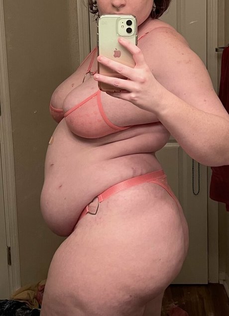 blonde yoga onlyfans hot nude pics