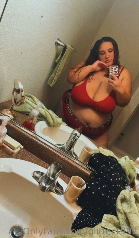 glitter1992 sexy pornstar photos