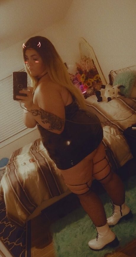 stickyicky666 model nice archive