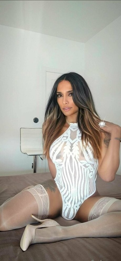 vanefalcao hot pornstar photo