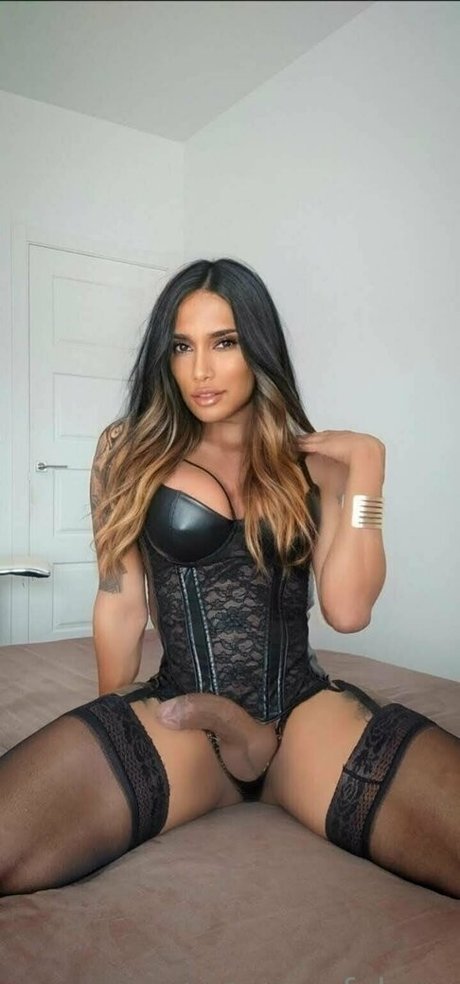 vanefalcao star pretty pictures