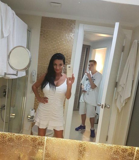 Rita Kyslinger star top image