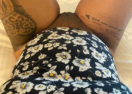 allysquirtss free star pictures