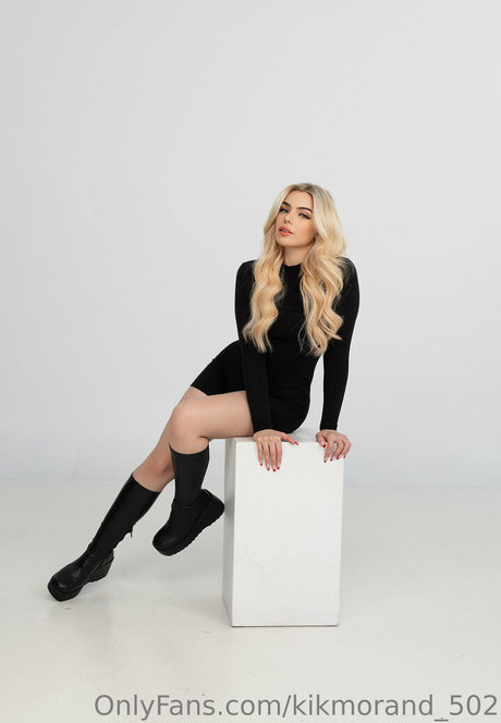 kikmorand 502 beautiful pornstar img