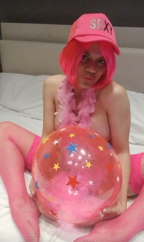 busty mom onlyfans art nude photos