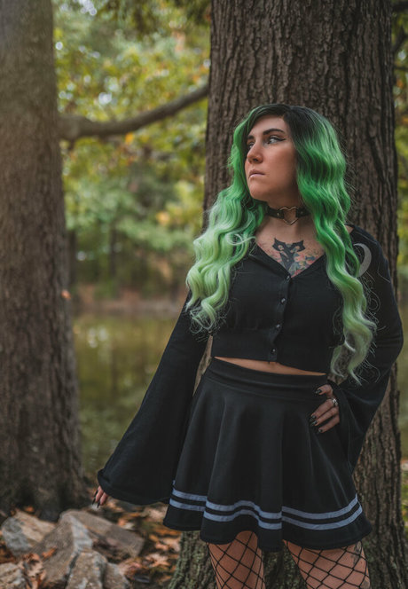 gh05t girl hot actress pics