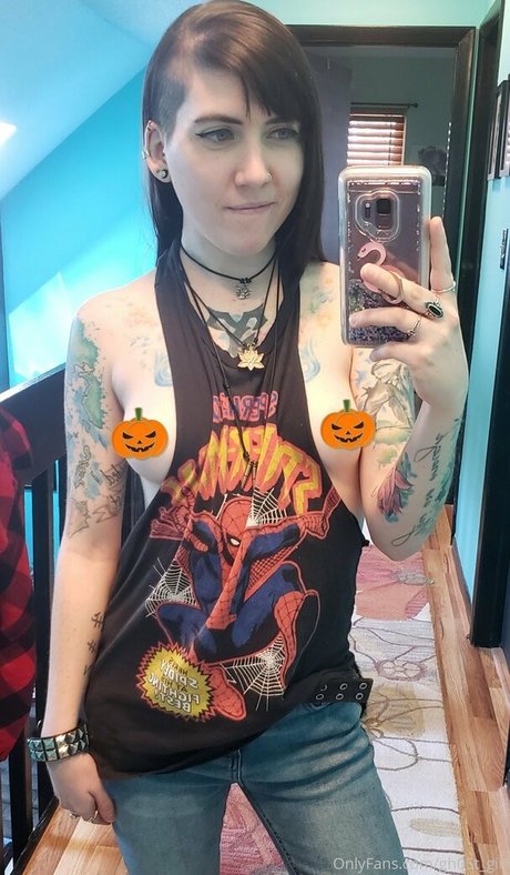 gh05t girl model erotic img