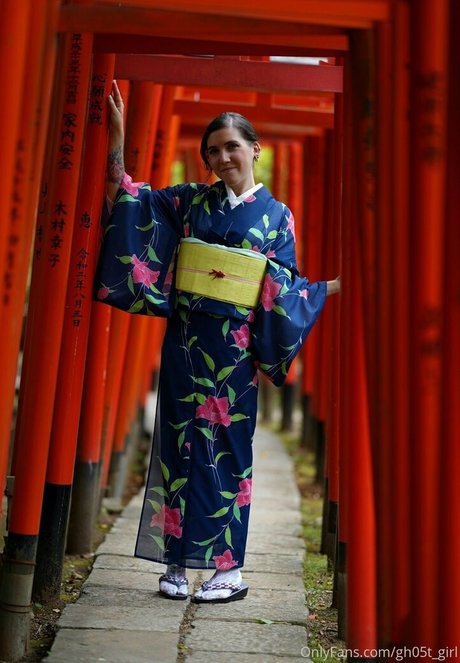 gh05t girl free model pics