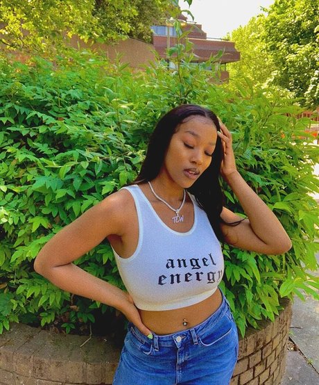 thecleopatraway model adult picture