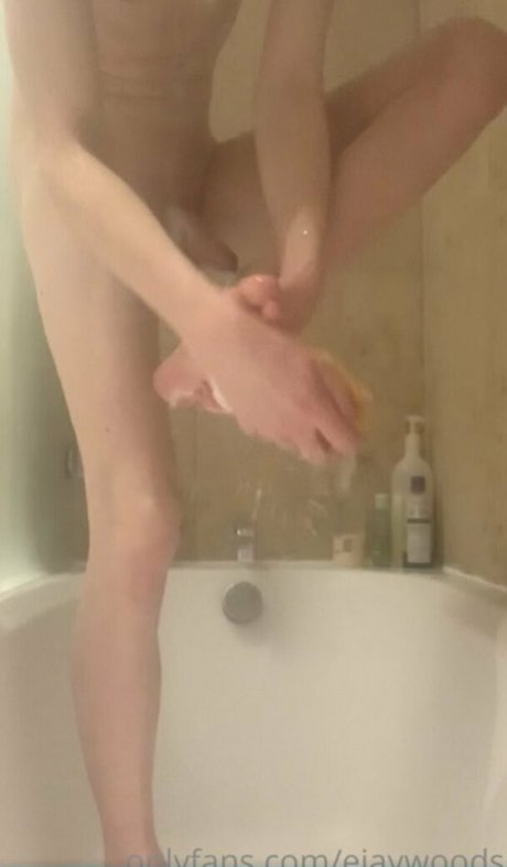 ejaywoodsfree pretty pornstar pic