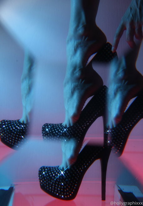 hollygraphixxx pornstar beautiful archive