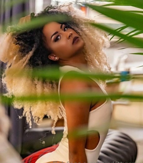 sexykittyxxxx model xxx pictures