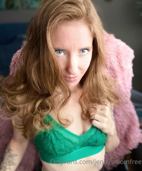 jennysroompics model images