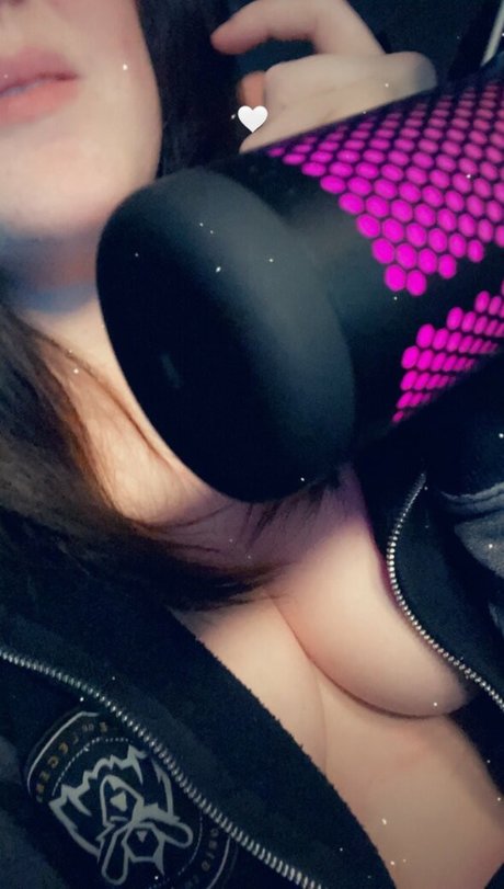 Vtuber Itsue high quality actress gallery