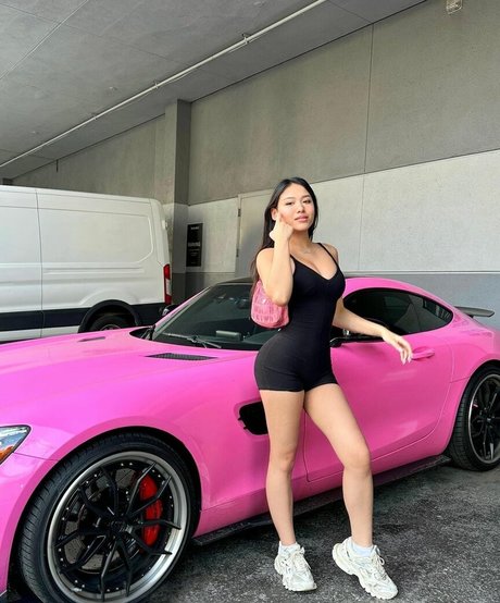 Kezia S sexy model gallery