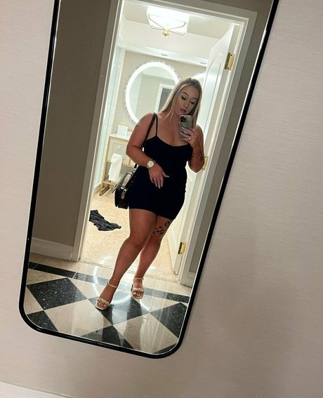 Asmrlinastar pornstar top photo