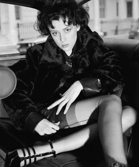 Keeley Hawes erotic model img