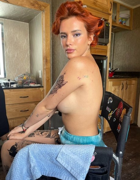 sexy shemale onlyfans hot naked pic