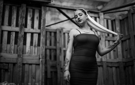 hulilablunt star sexy galleries