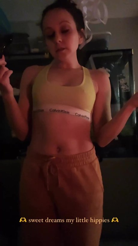 Silenced Hippie naked pornstar img