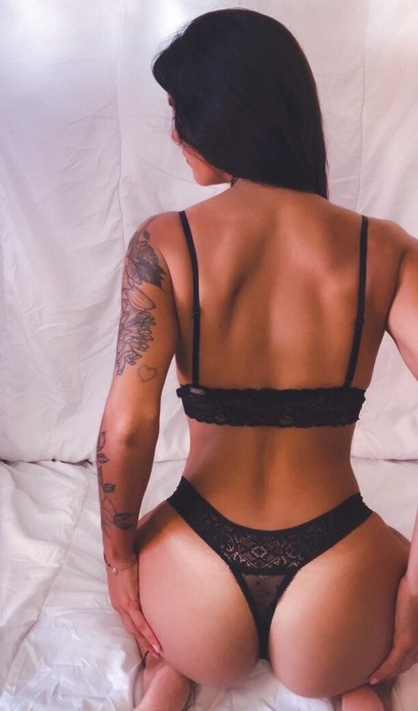 beach blowjob onlyfans pornographic pics