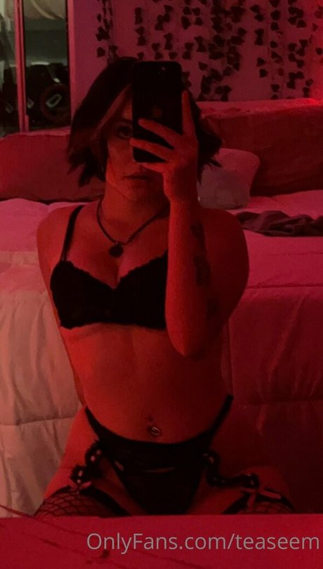 teaseem star free pics