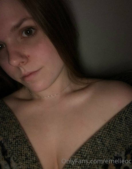 emelieoc star nudes pictures