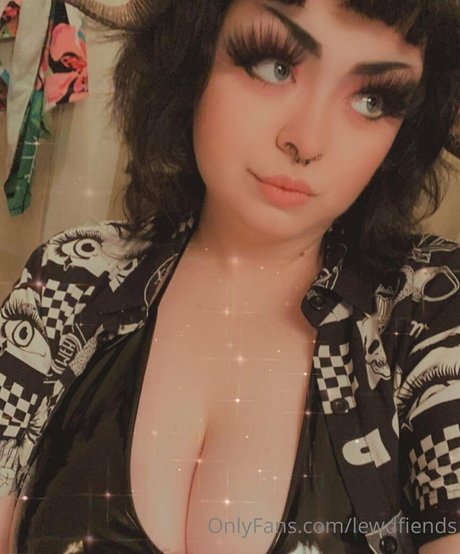 Lewdfiends pornstar art picture