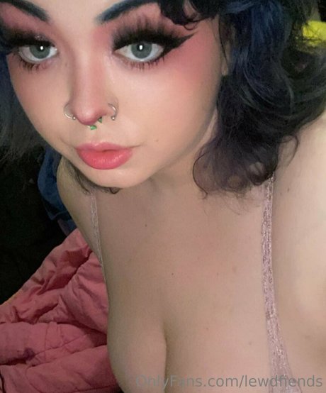 Lewdfiends sexy star photo